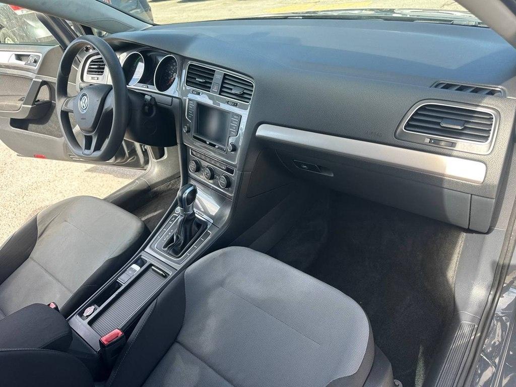 Volkswagen e-Golf 4dr HB SE 2016