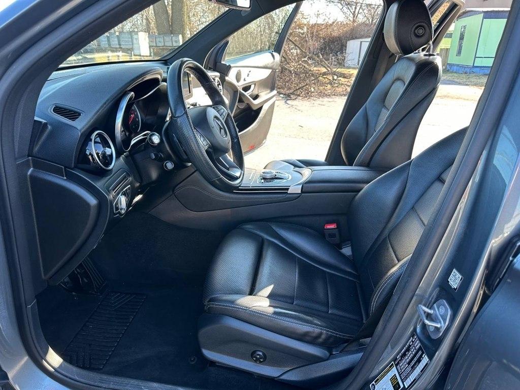 Mercedes-Benz GLC GLC 300 SUV 2019