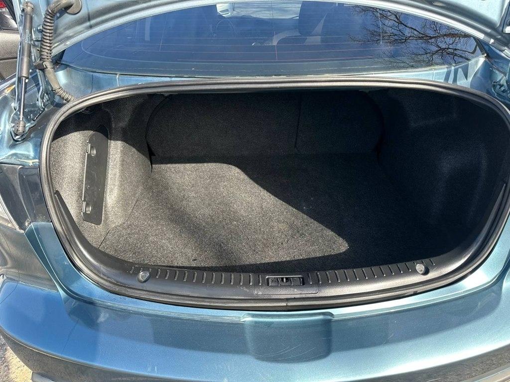 Mazda MAZDA3 4dr Sdn Auto i Touring 2010