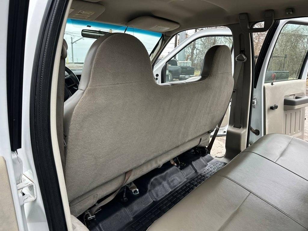 Ford Super Duty F-250 SRW 2WD Crew Cab 156" King Ranch 2008