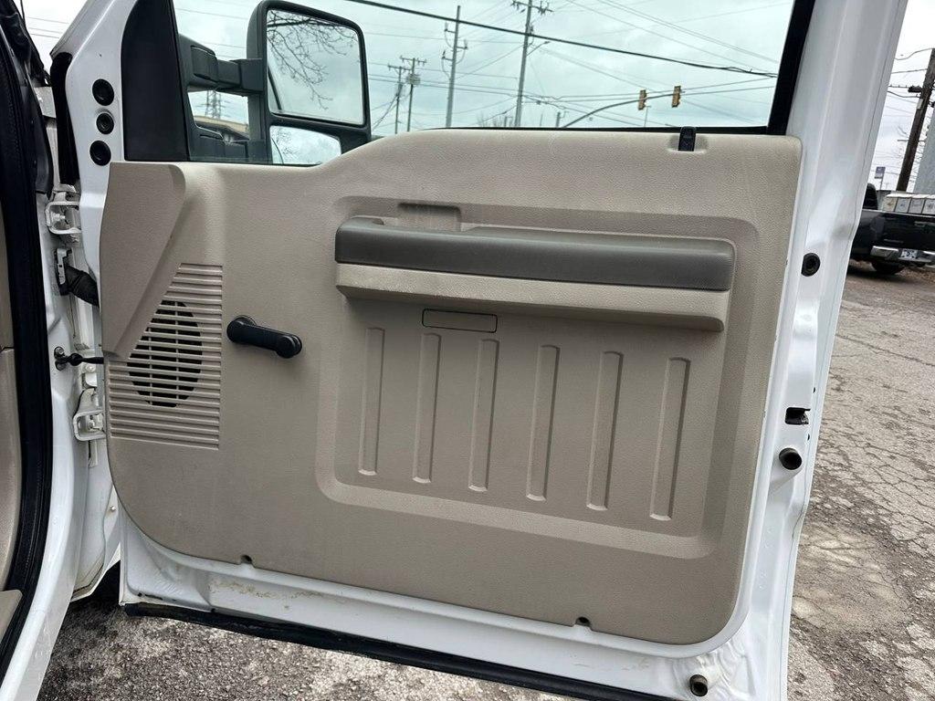 Ford Super Duty F-250 SRW 2WD Crew Cab 156" King Ranch 2008