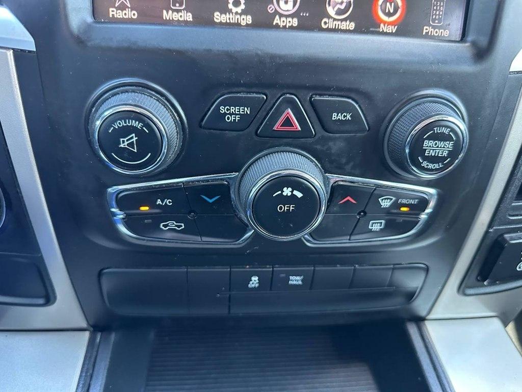 RAM 1500 2WD Quad Cab 140.5" Big Horn 2015