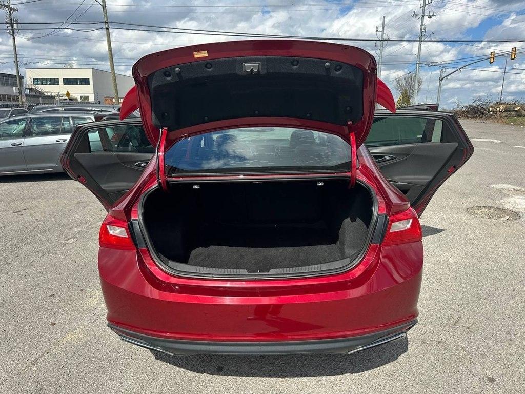 Chevrolet Malibu 4dr Sdn RS w/1SP 2019