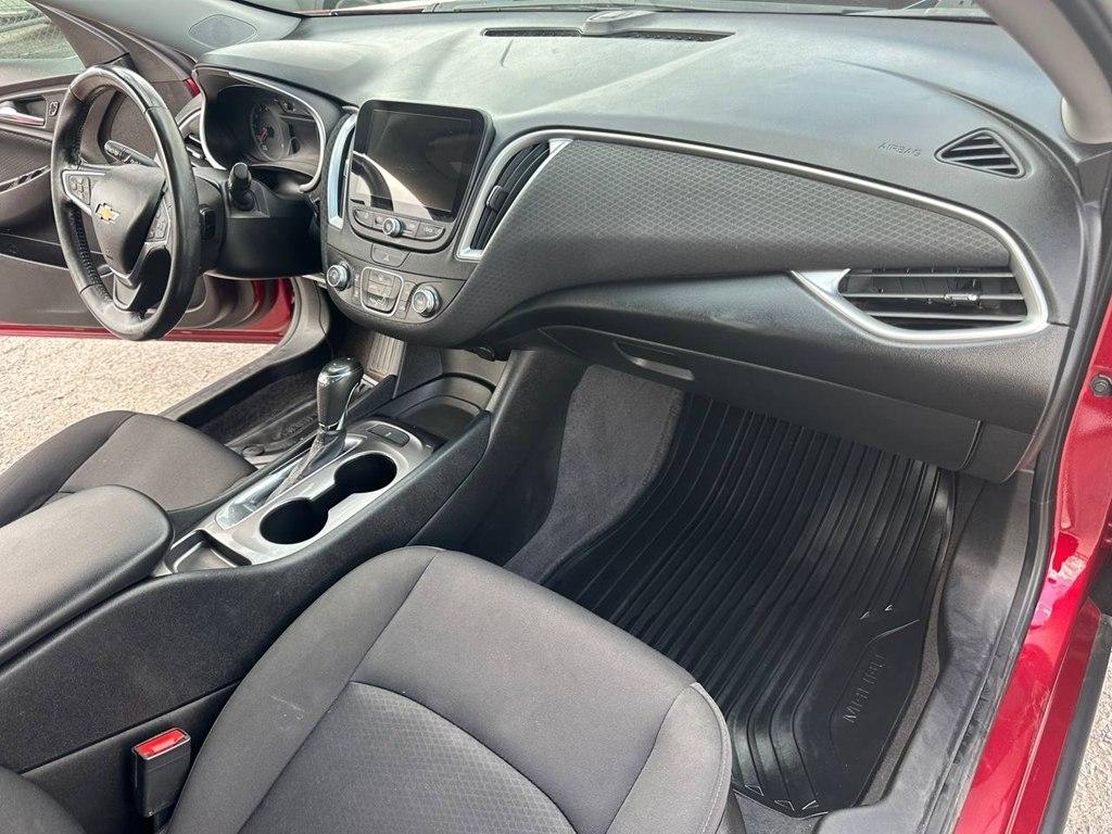 Chevrolet Malibu 4dr Sdn RS w/1SP 2019
