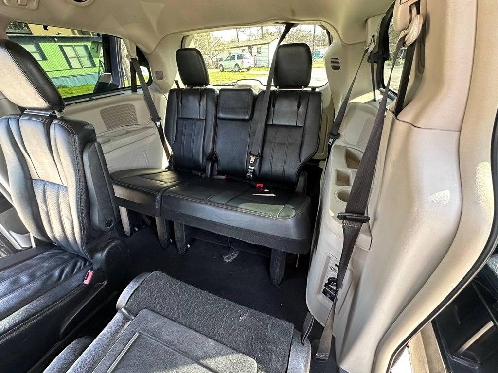 Chrysler Town & Country 4dr Wgn Touring-L 2014