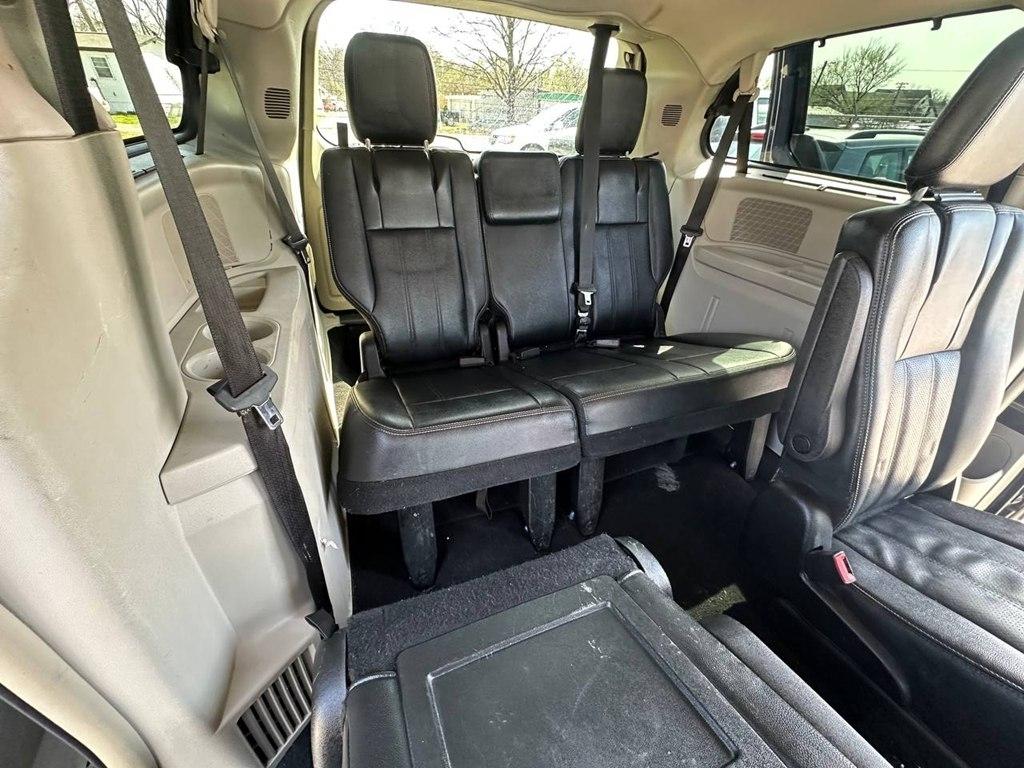 Chrysler Town & Country 4dr Wgn Touring-L 2014