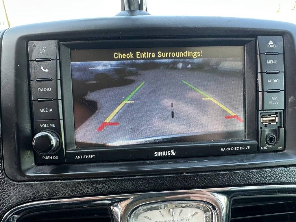 Chrysler Town & Country 4dr Wgn Touring-L 2014