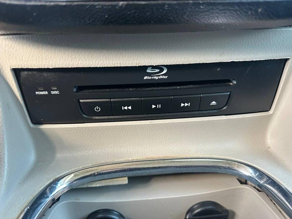 Chrysler Town & Country 4dr Wgn Touring-L 2014