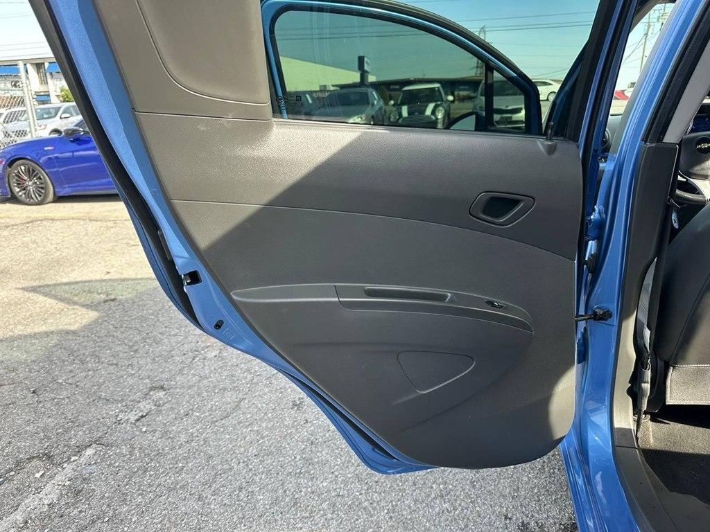 Chevrolet Spark 5dr HB CVT LT w/1LT 2015