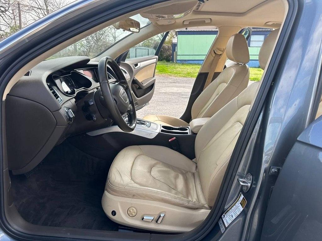 Audi A4 4dr Sdn CVT FrontTrak 2.0T Premium 2013