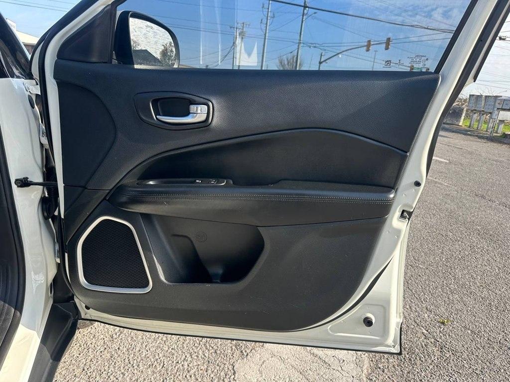 Jeep Compass Altitude FWD 2019