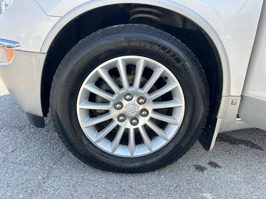 Buick Enclave FWD 4dr CXL w/1XL 2010