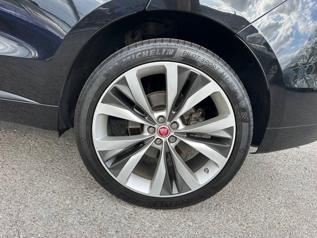 Jaguar F-Pace 35t R-Sport AWD 2017