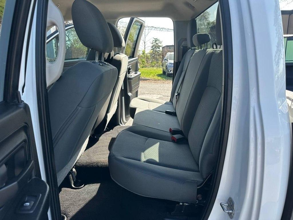 RAM 1500 Tradesman 4x4 Quad Cab 6'4" Box 2018