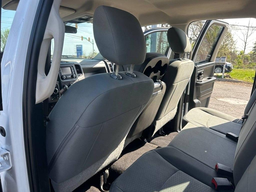 RAM 1500 Tradesman 4x4 Quad Cab 6'4" Box 2018