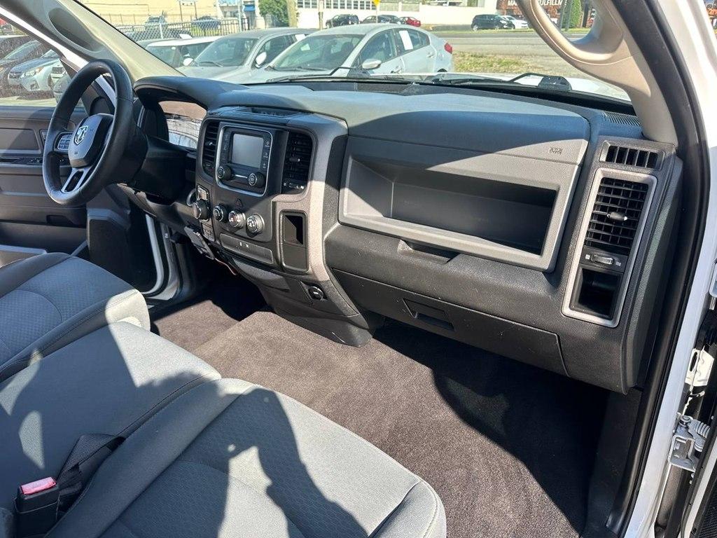 RAM 1500 Tradesman 4x4 Quad Cab 6'4" Box 2018