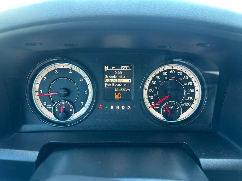 RAM 1500 Tradesman 4x4 Quad Cab 6'4" Box 2018