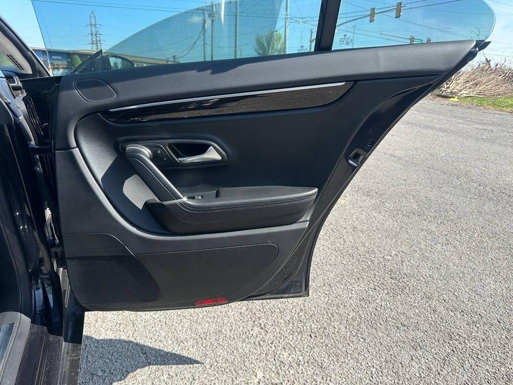 Volkswagen CC 2.0T Sport DSG PZEV 2017