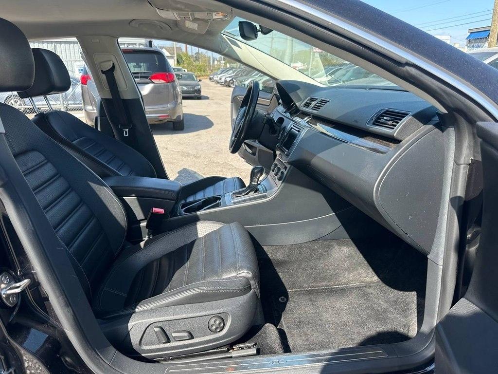 Volkswagen CC 2.0T Sport DSG PZEV 2017