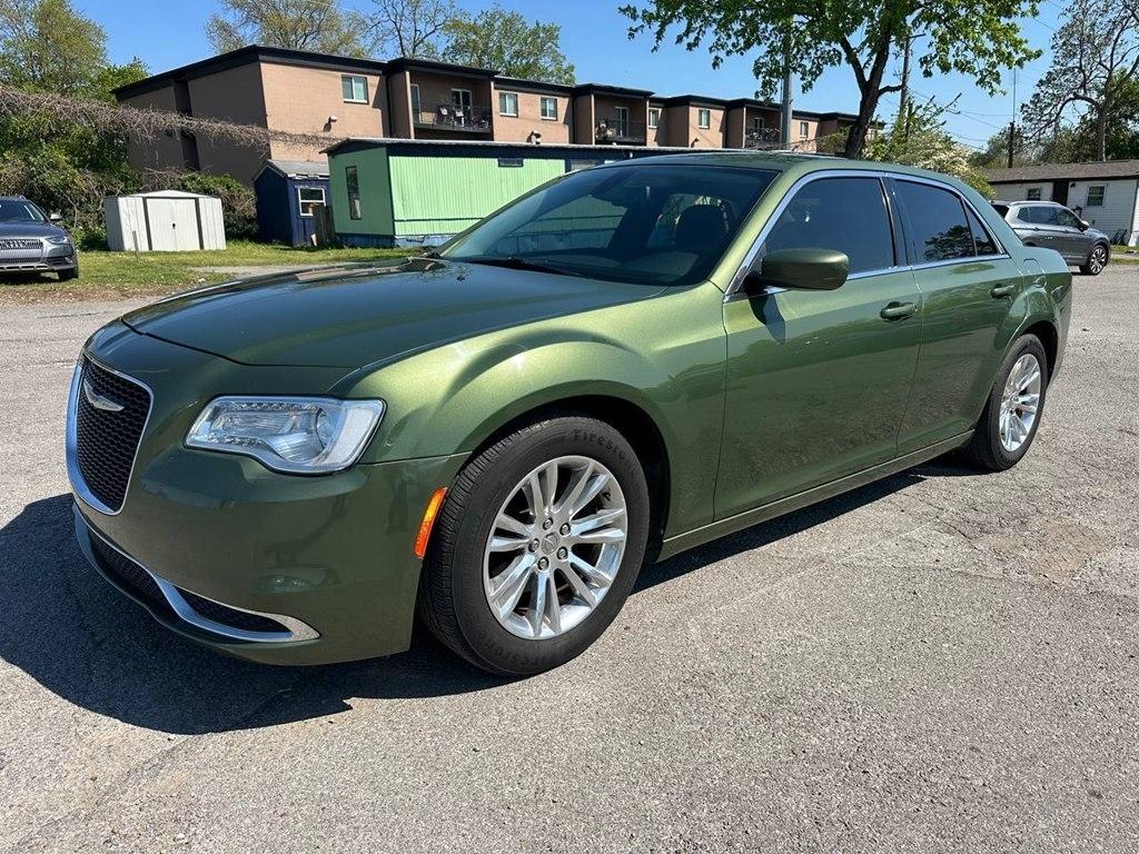 Chrysler 300 Touring L RWD 2018