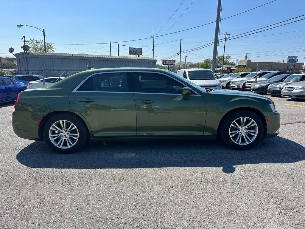 Chrysler 300 Touring L RWD 2018
