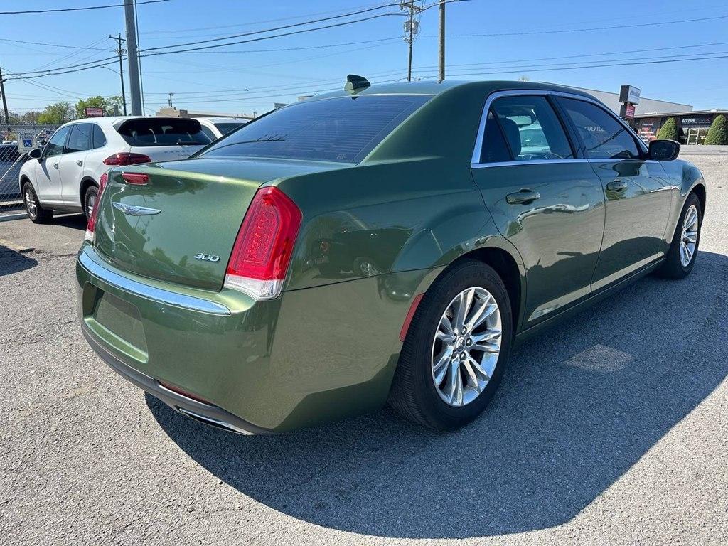 Chrysler 300 Touring L RWD 2018