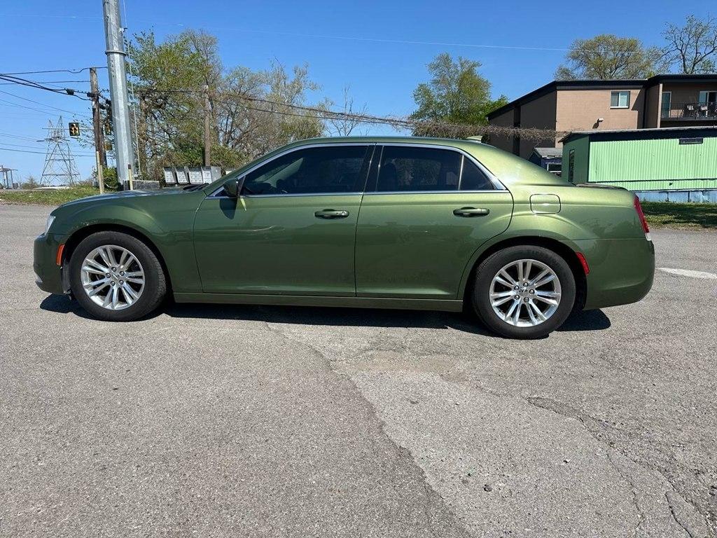 Chrysler 300 Touring L RWD 2018