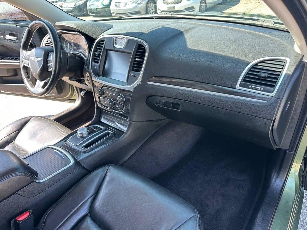 Chrysler 300 Touring L RWD 2018