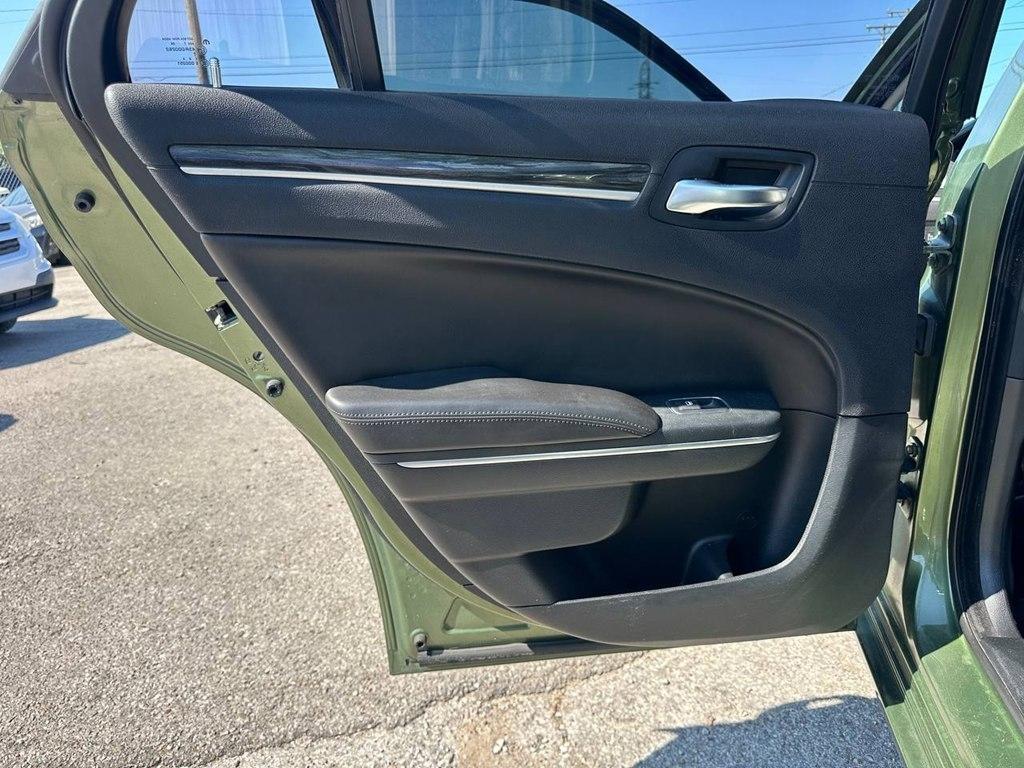 Chrysler 300 Touring L RWD 2018