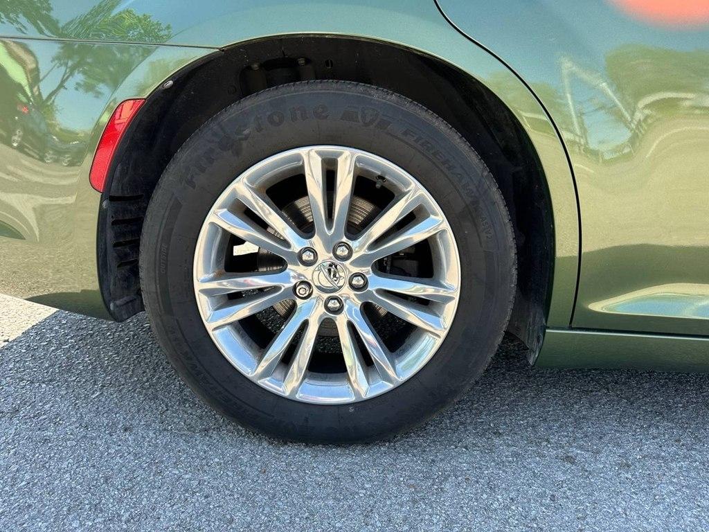 Chrysler 300 Touring L RWD 2018