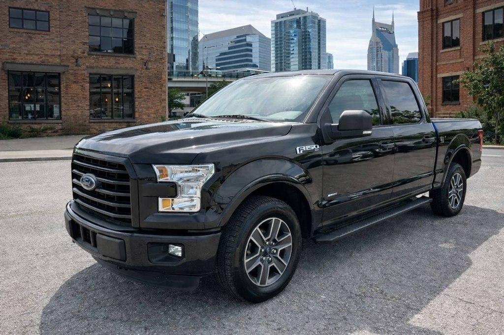 Ford F-150 2WD SuperCrew 157" Lariat 2016