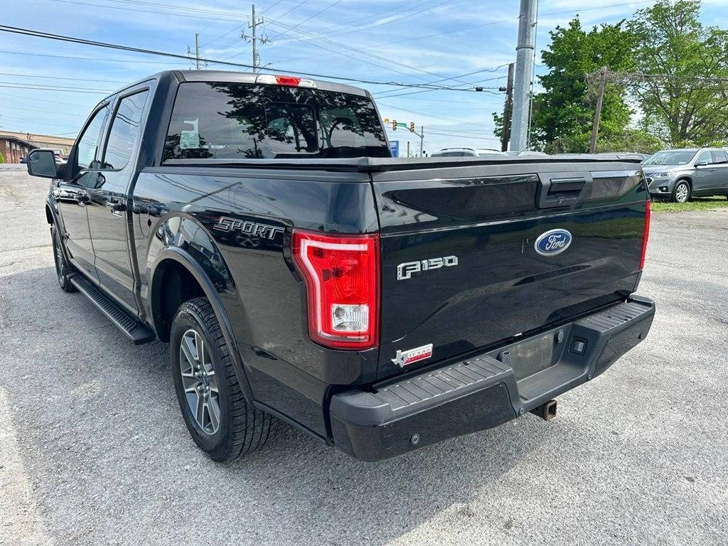 Ford F-150 2WD SuperCrew 157" Lariat 2016
