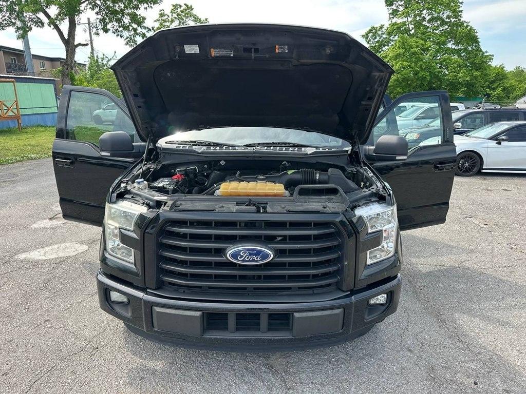 Ford F-150 2WD SuperCrew 157" Lariat 2016