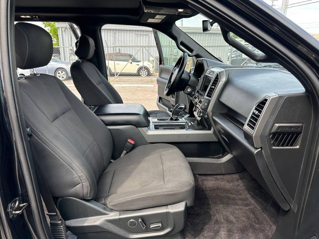 Ford F-150 2WD SuperCrew 157" Lariat 2016