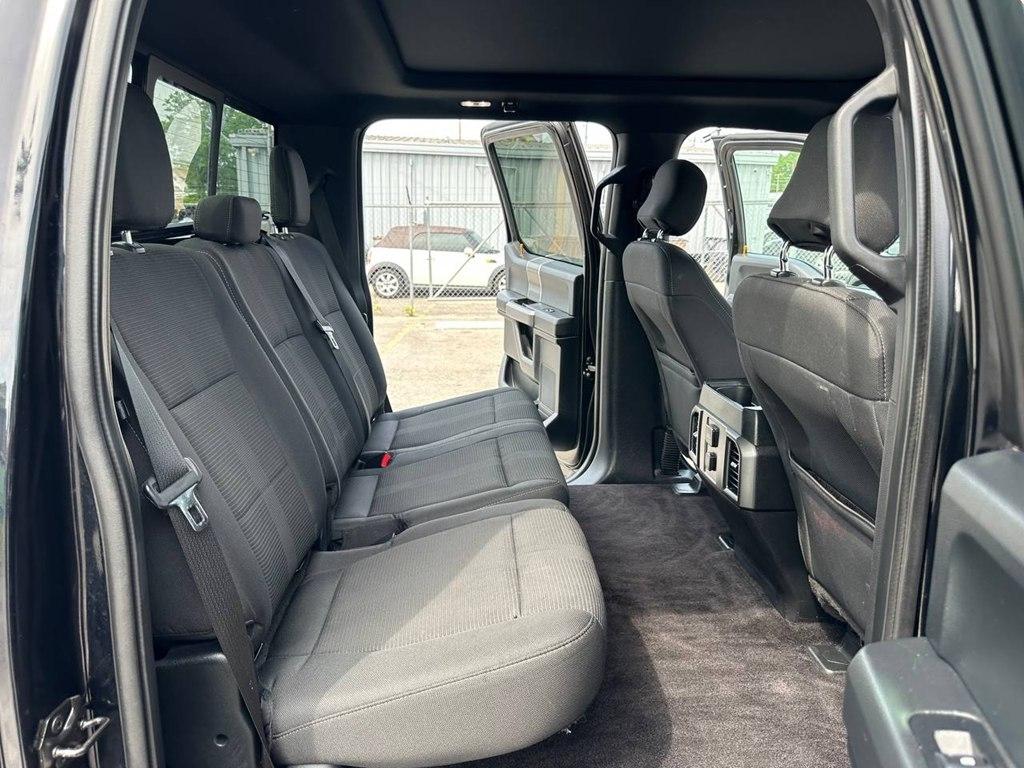 Ford F-150 2WD SuperCrew 157" Lariat 2016