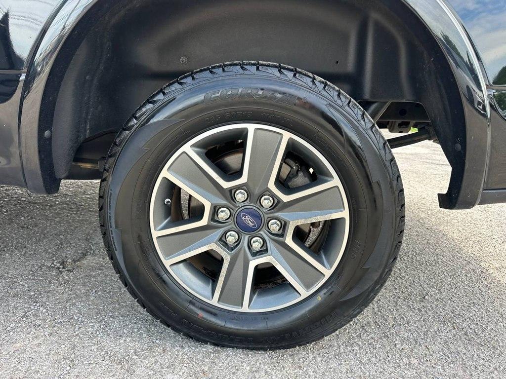 Ford F-150 2WD SuperCrew 157" Lariat 2016