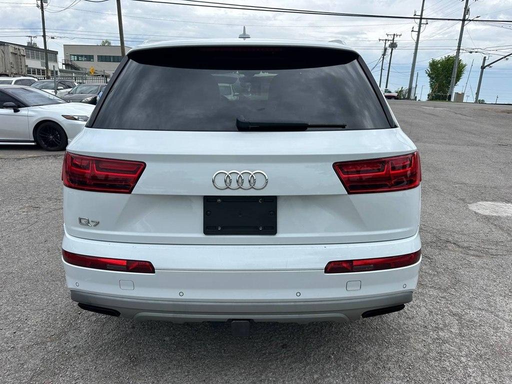 Audi Q7 SE Premium Plus 55 TFSI quattro 2019