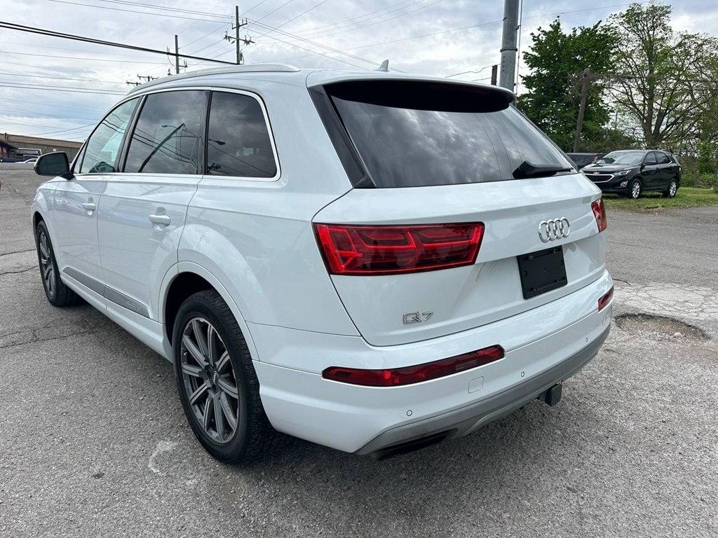 Audi Q7 SE Premium Plus 55 TFSI quattro 2019