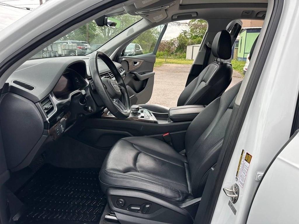 Audi Q7 SE Premium Plus 55 TFSI quattro 2019