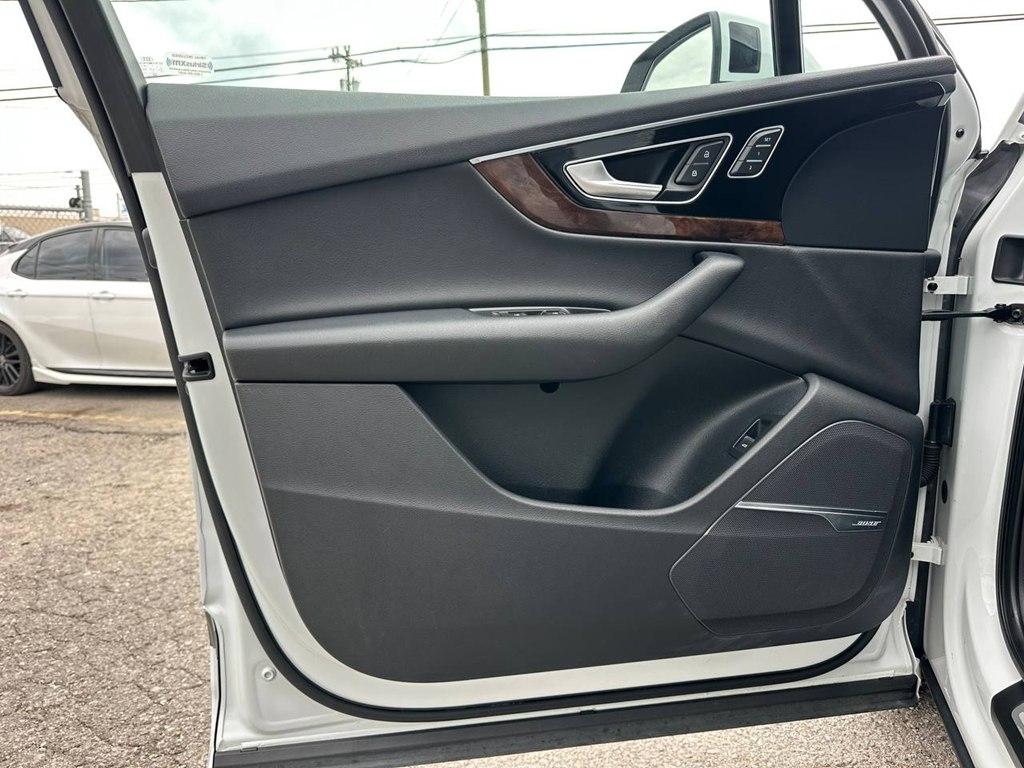 Audi Q7 SE Premium Plus 55 TFSI quattro 2019