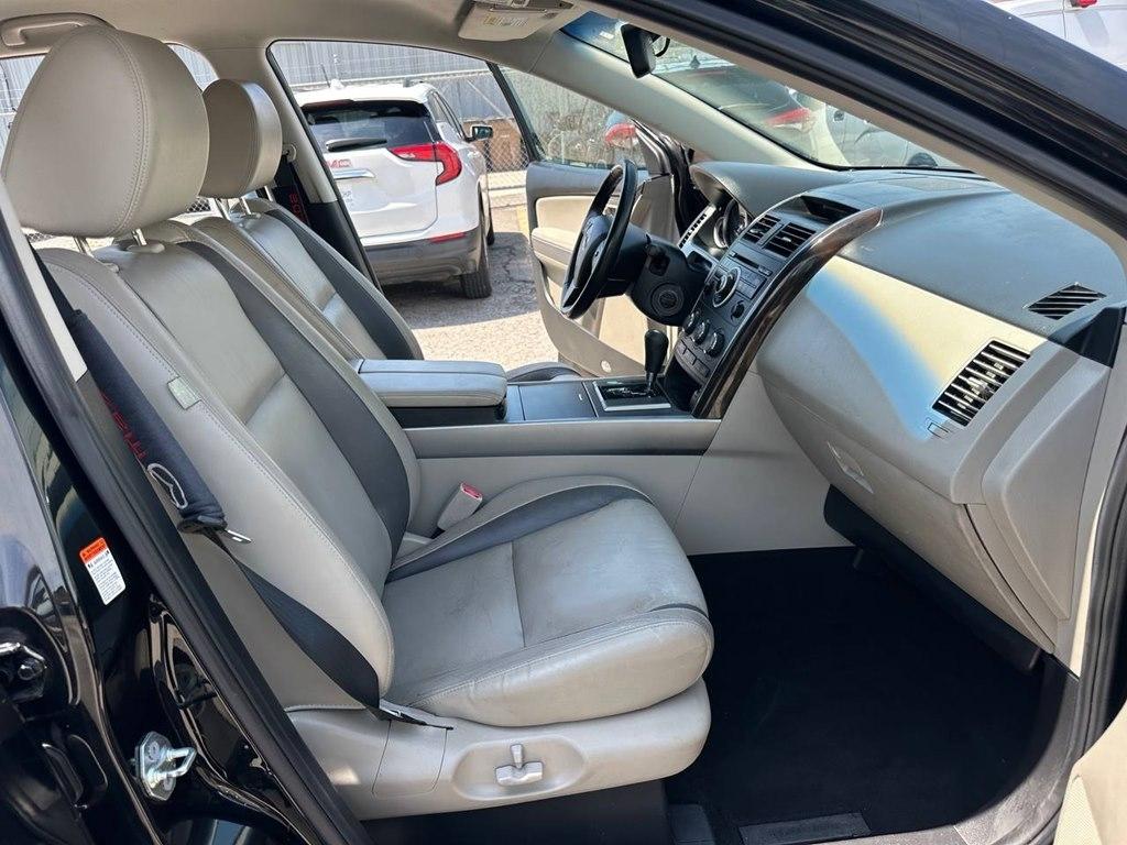 Mazda CX-9 FWD 4dr Grand Touring 2010