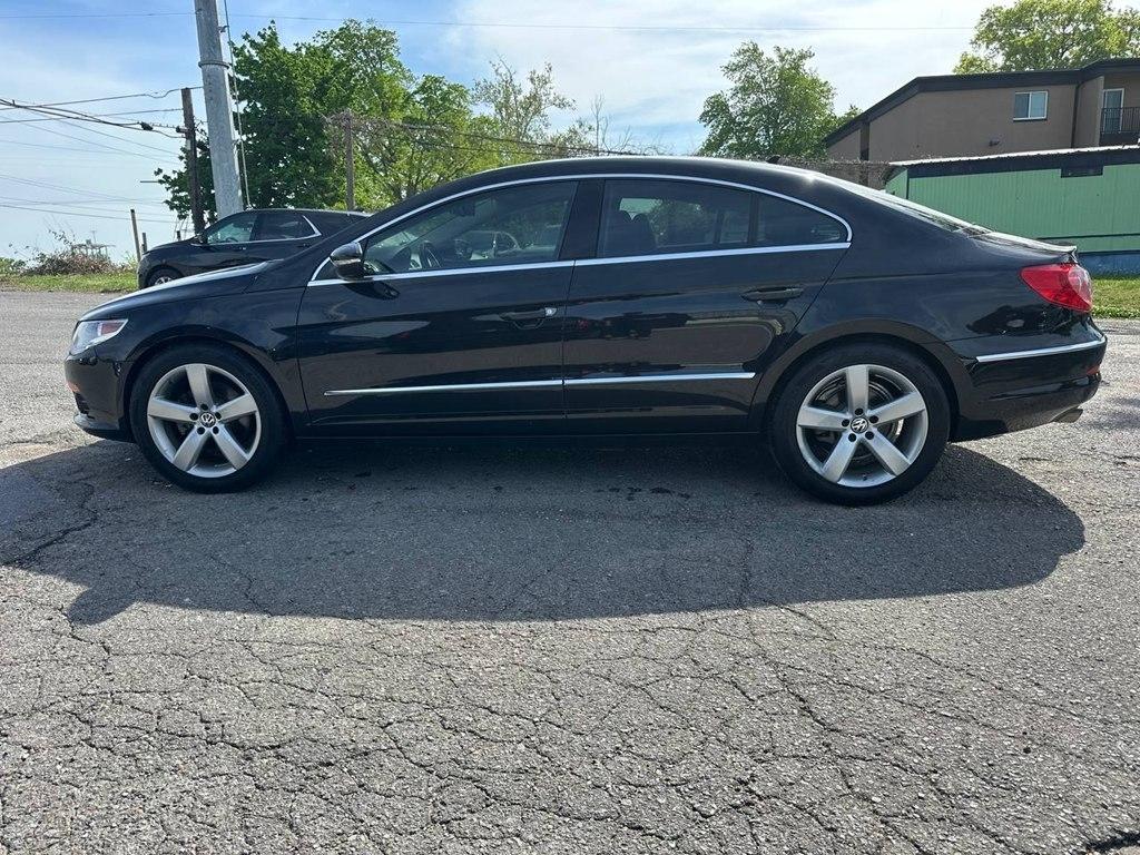 Volkswagen CC 4dr Sdn Lux 2012