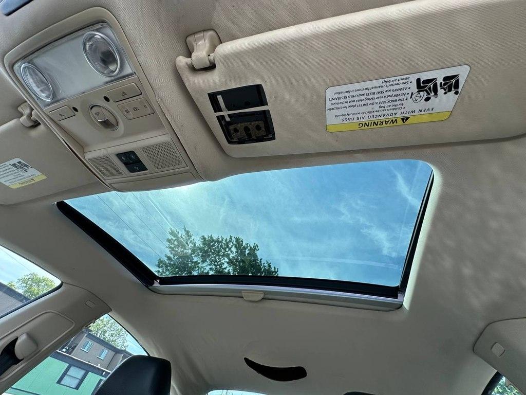 Volkswagen CC 4dr Sdn Lux 2012