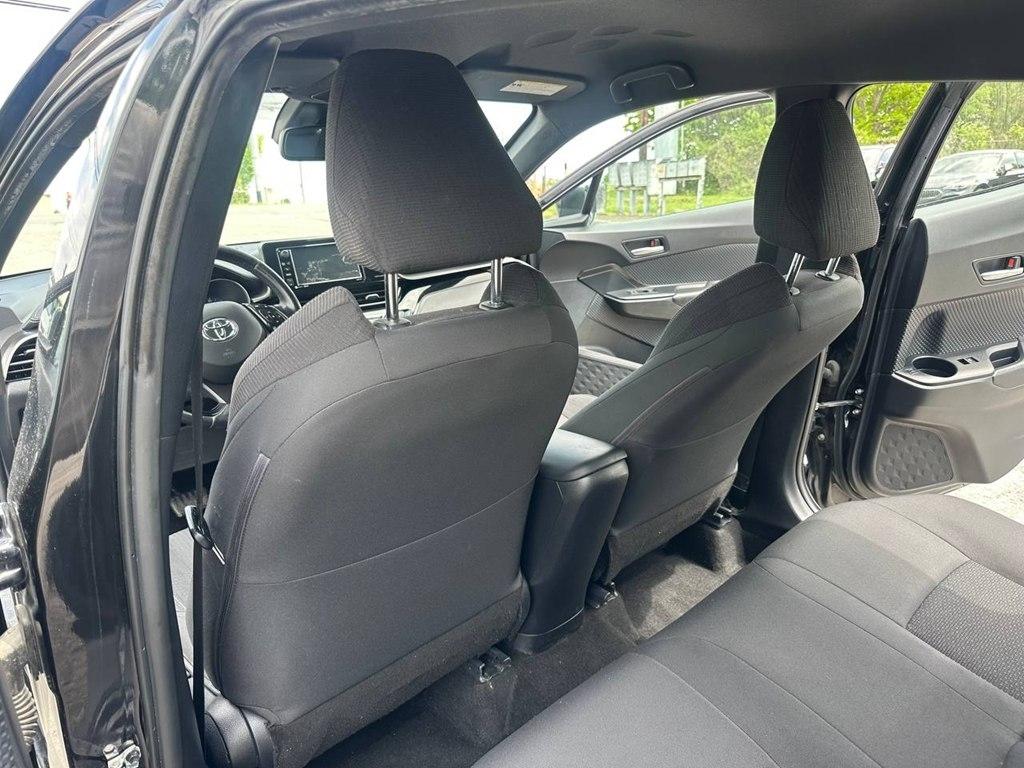 Toyota C-HR XLE FWD (Natl) 2018