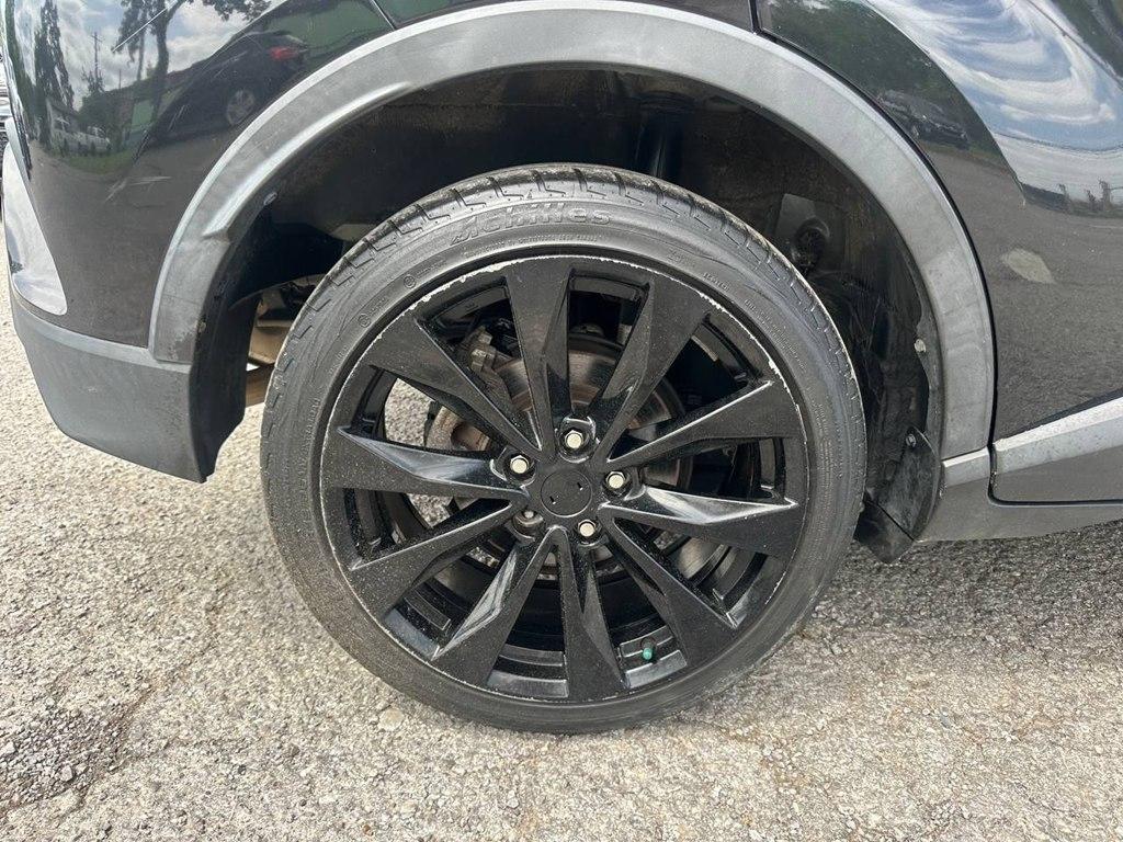 Toyota C-HR XLE FWD (Natl) 2018