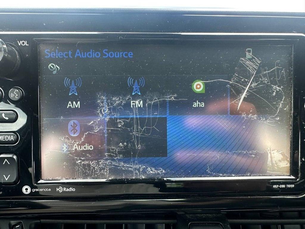 Toyota C-HR XLE FWD (Natl) 2018