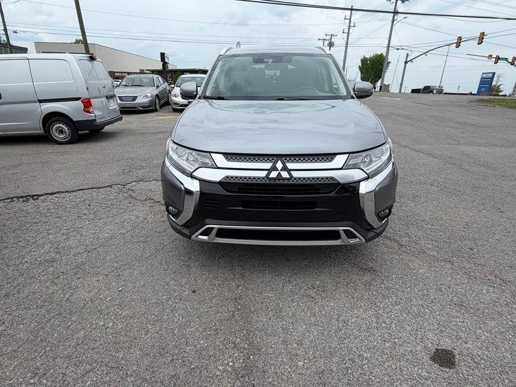 Mitsubishi Outlander SEL FWD 2020