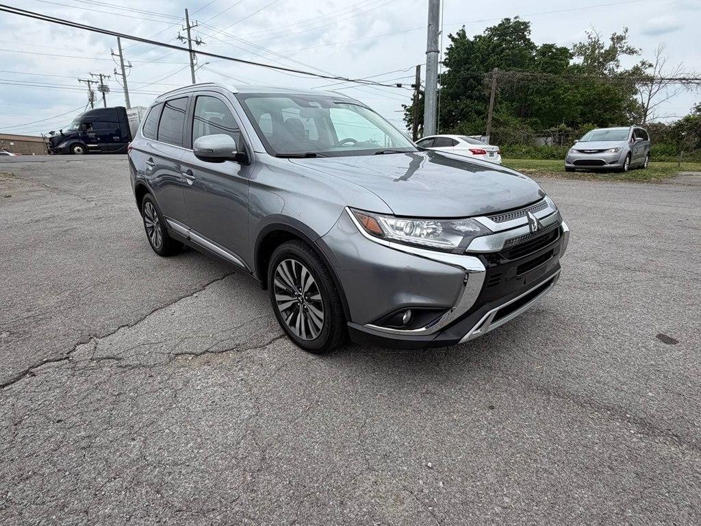 Mitsubishi Outlander SEL FWD 2020