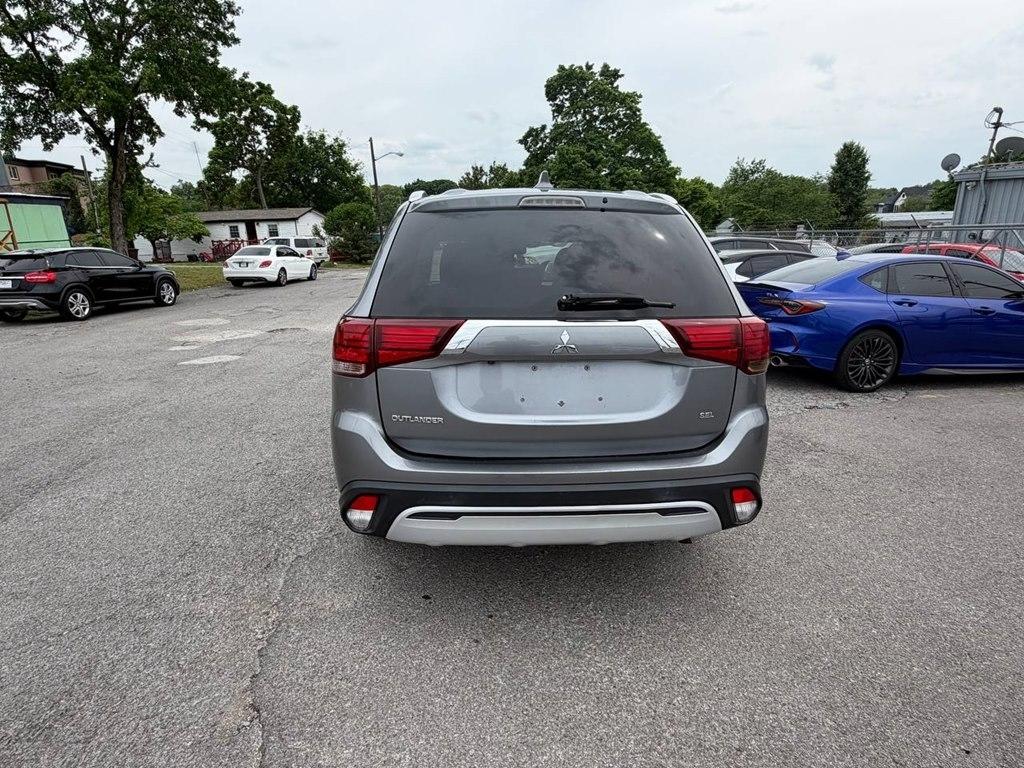 Mitsubishi Outlander SEL FWD 2020