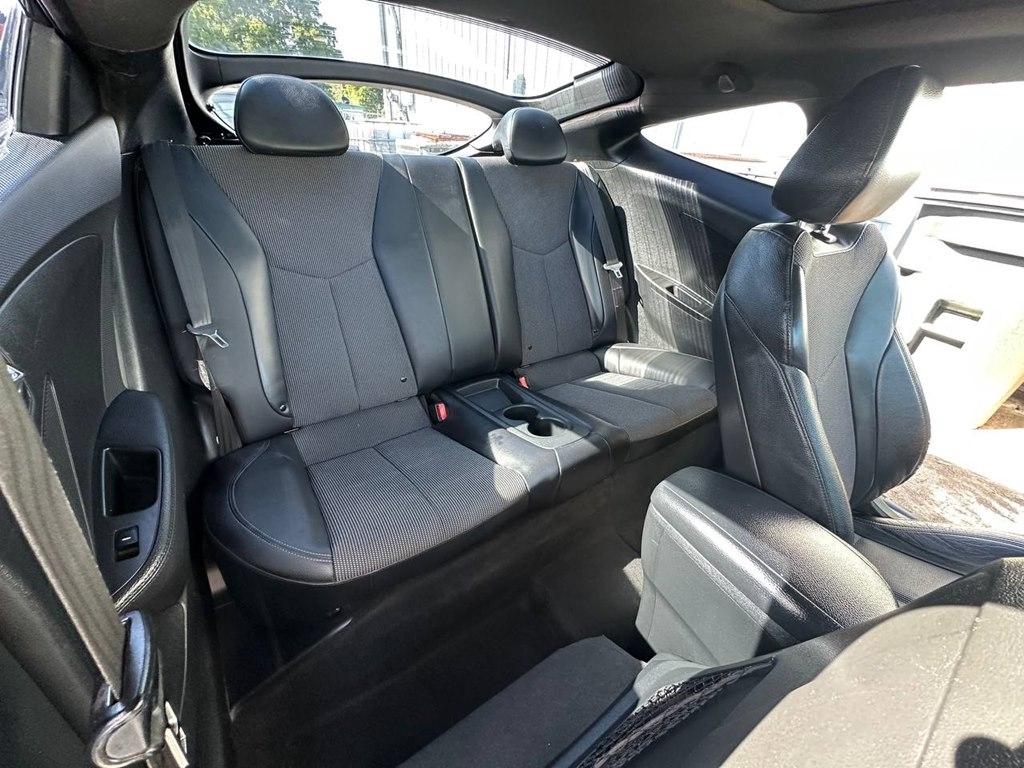 Hyundai Veloster 3dr Cpe Auto 2016